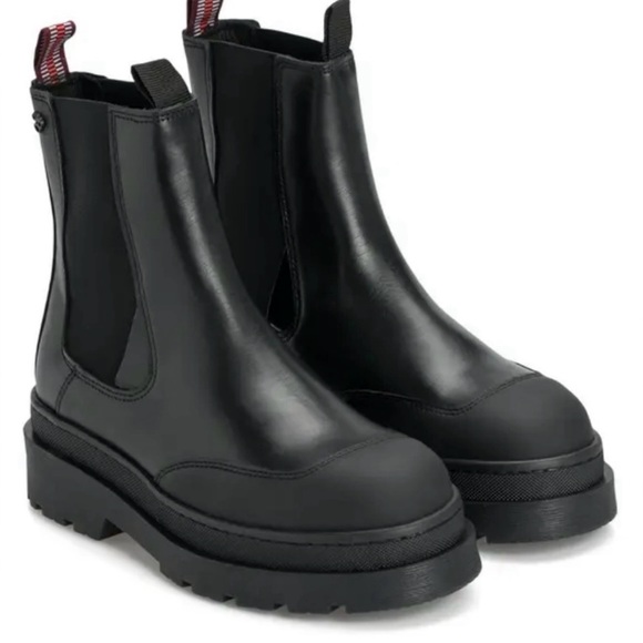 Scotch & Soda Black Chunky Chelsea Ankle Boots - Picture 1 of 7